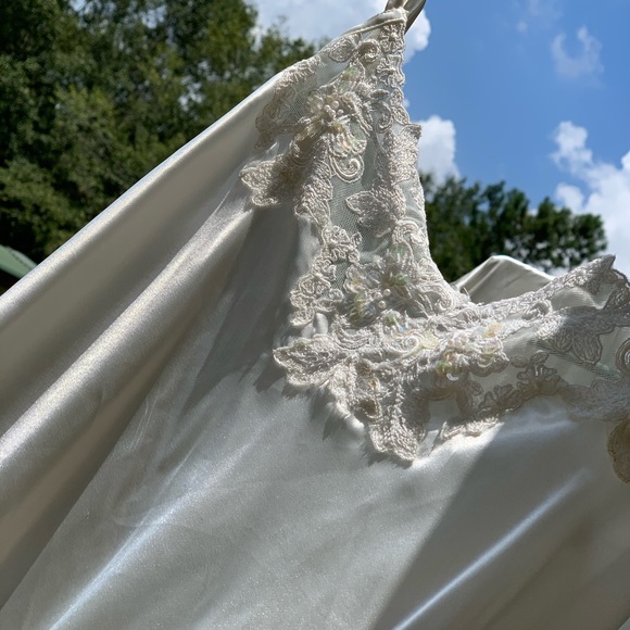 Meet your Posher, ReFabulous Posh - Picture 3 of 5